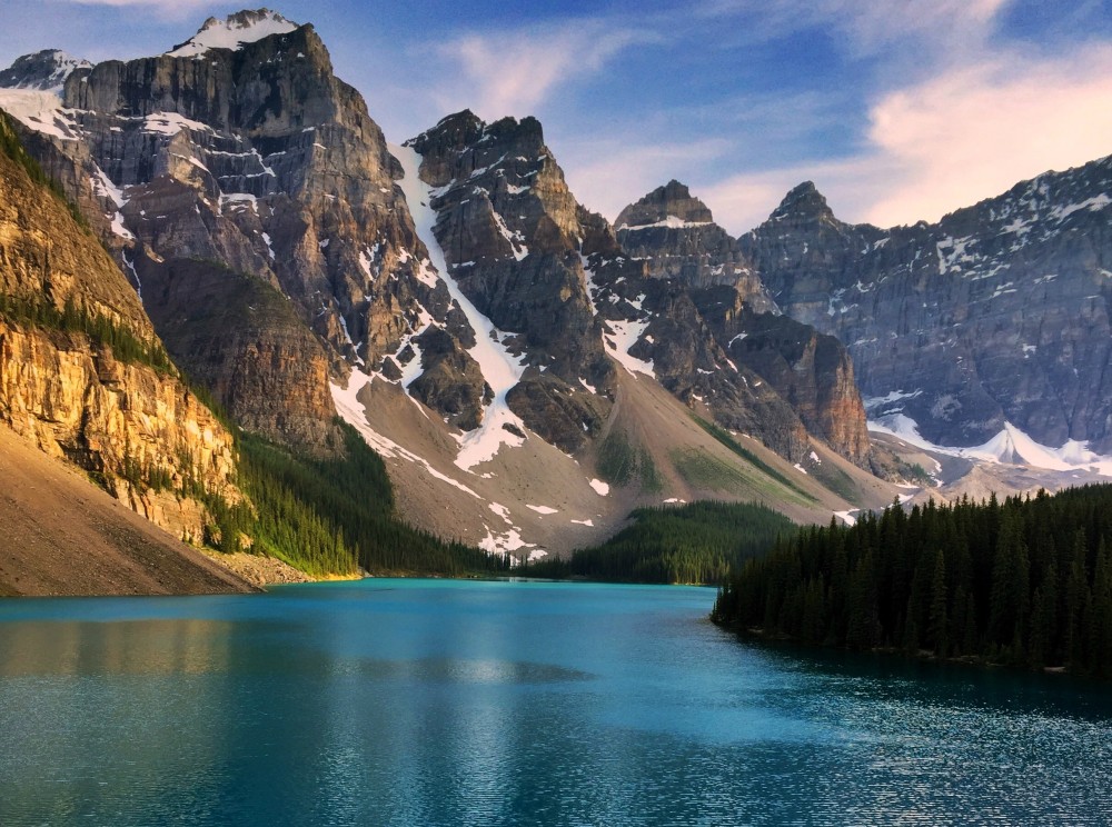 Moraine Lake, Alberta, Canada