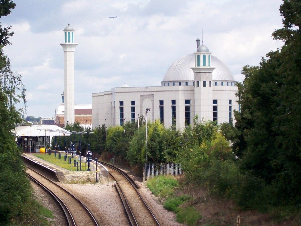 Bait-ul-Futuh Mosque London