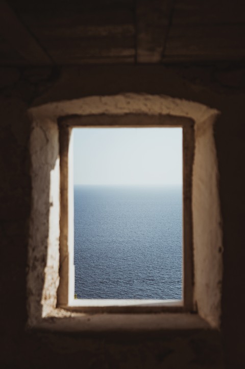 picture frame window onto ocean