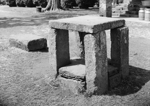 slave auction block