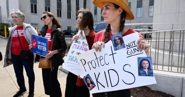 After school shooting, protests mount in Nashville | The Christian Century