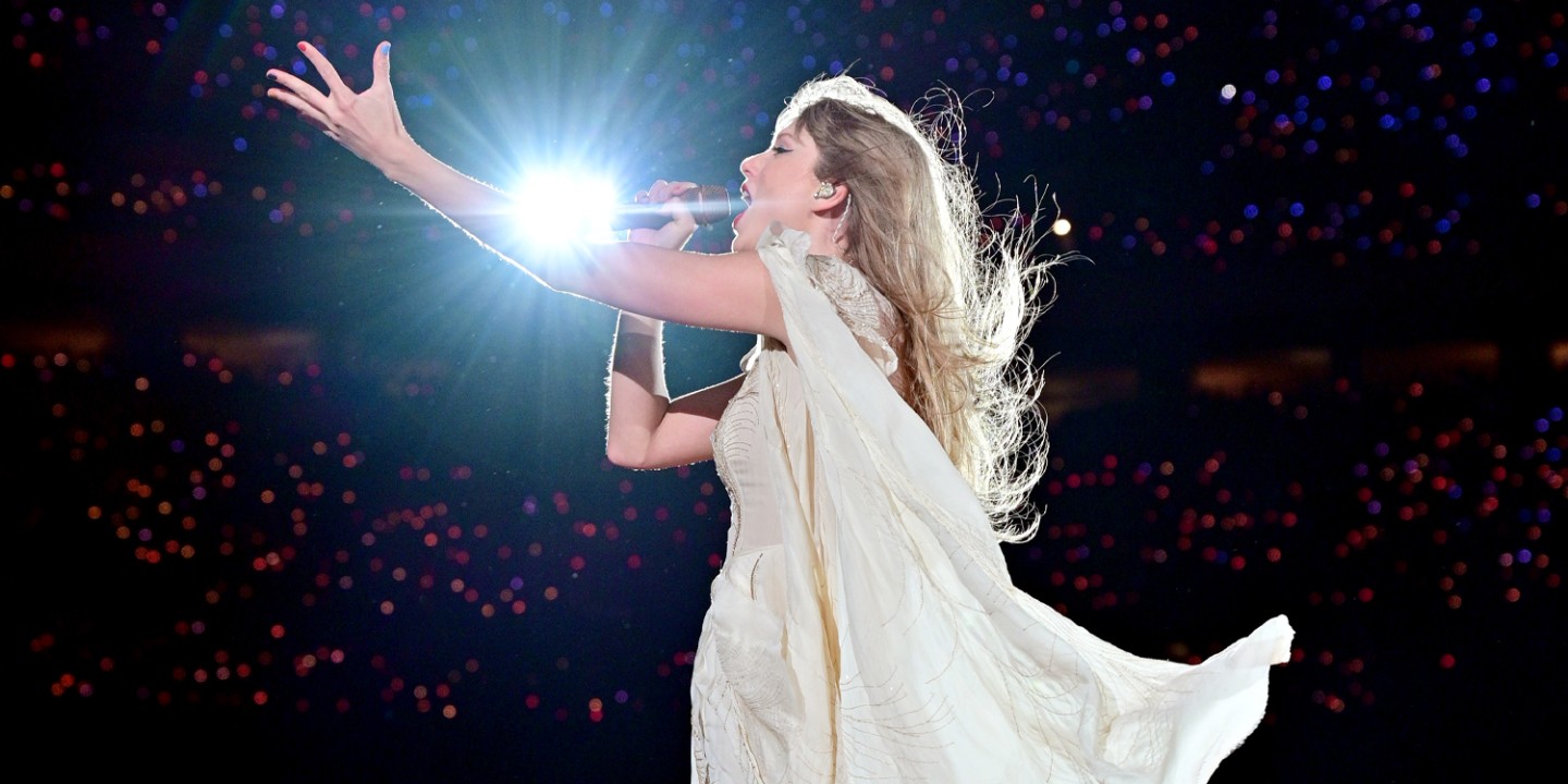Taylor Swift on stage performing